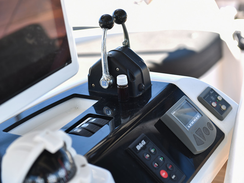 фото Lagoon 520 16