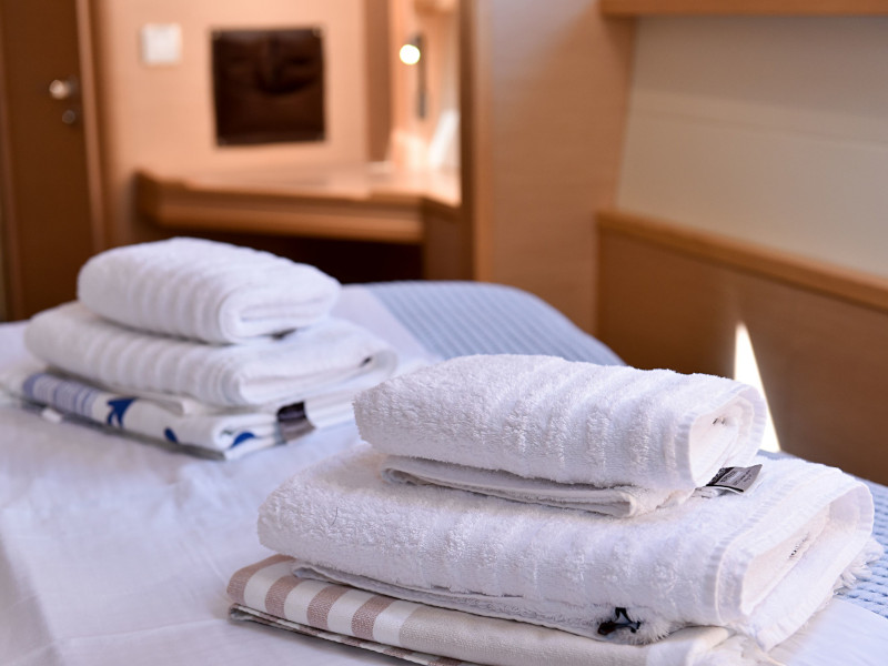 фото Lagoon 520 33