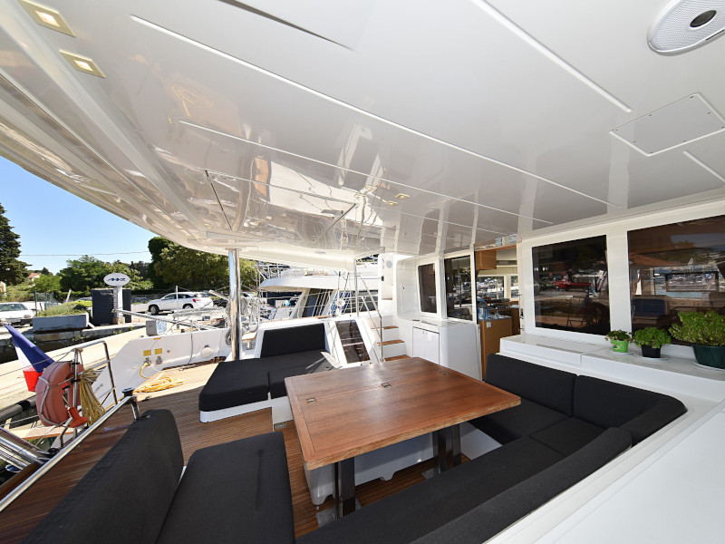 фото Lagoon 520 40