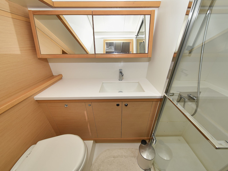 фото Lagoon 520 52