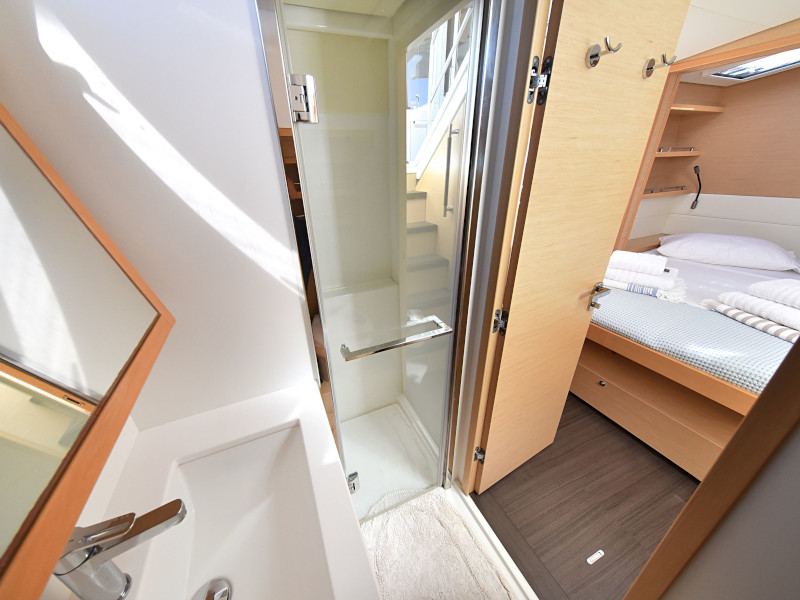 фото Lagoon 520 55