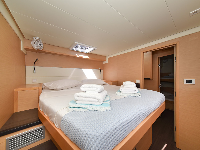 фото Lagoon 520 66