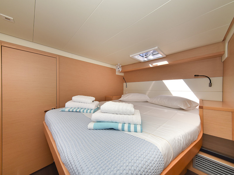 фото Lagoon 520 68