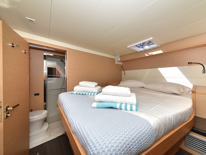 фото Lagoon 520 69