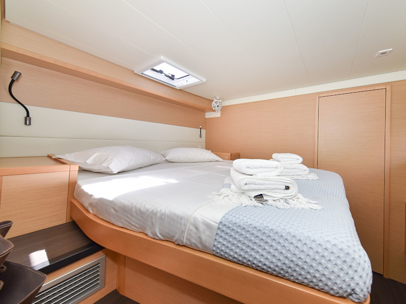 фото Lagoon 520 96