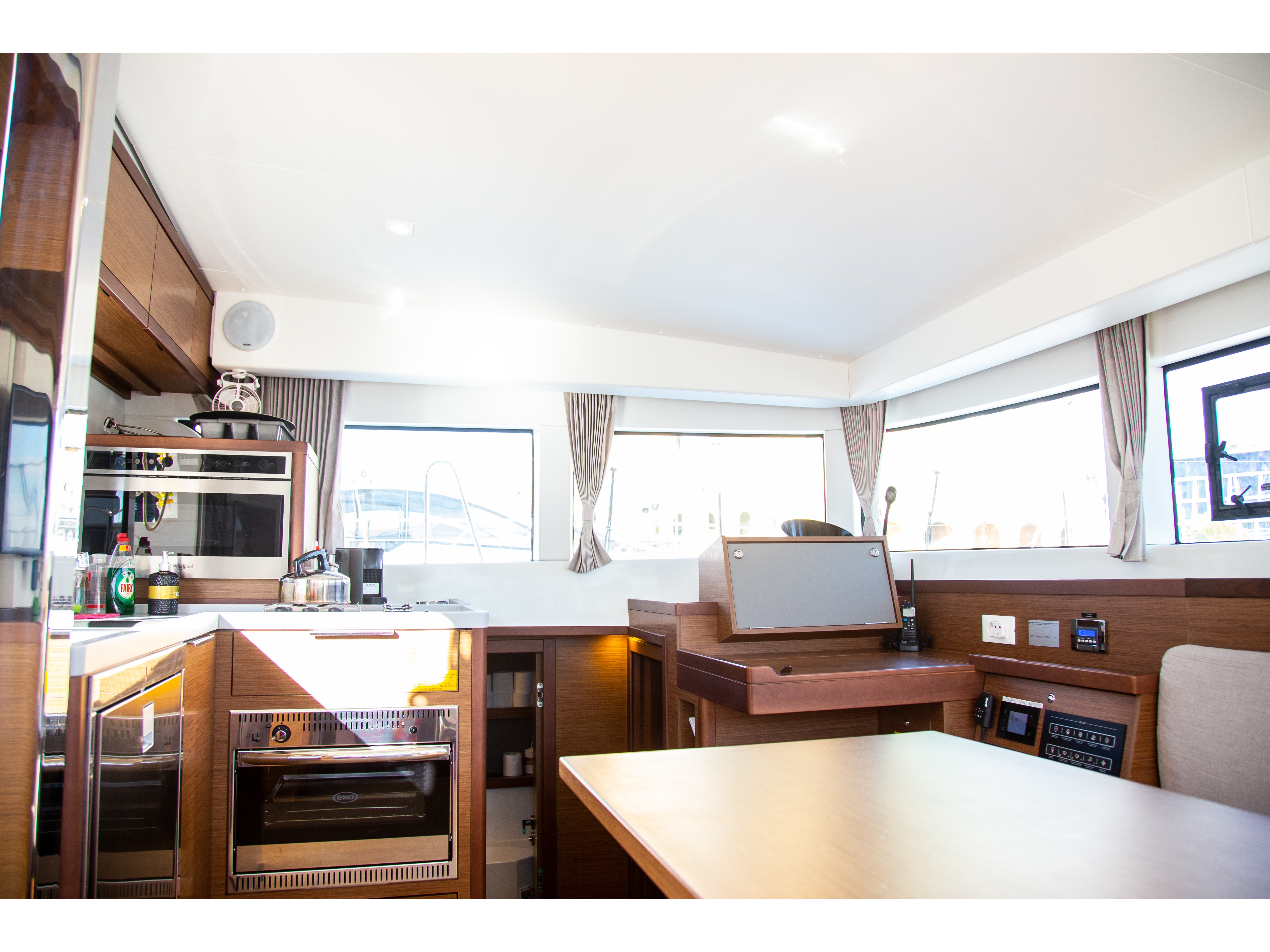 Catamaran - Lagoon 40 - 4 Cabins - Built 2020