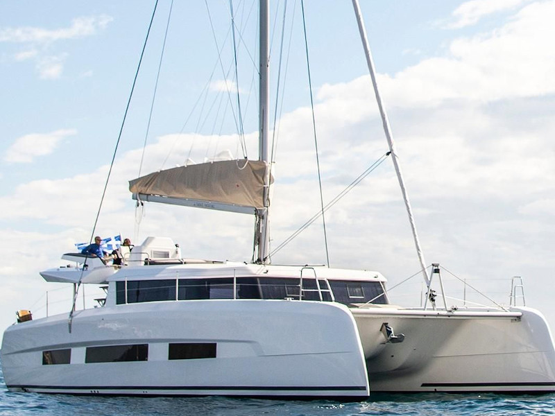 Dufour Catamaran 48 (2020) – Blue Horizon – Green Wave / Skippered