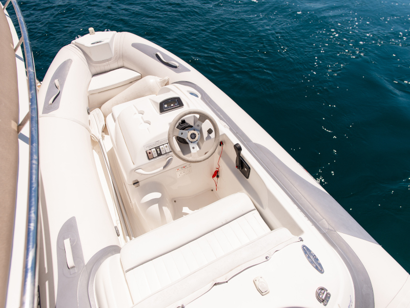 foto Prestige 550S 11