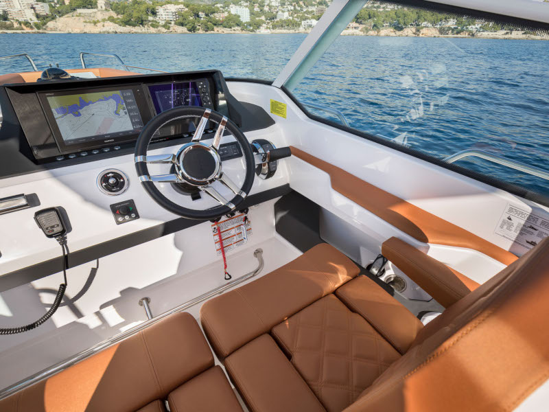 foto Axopar 28 T-Top 10