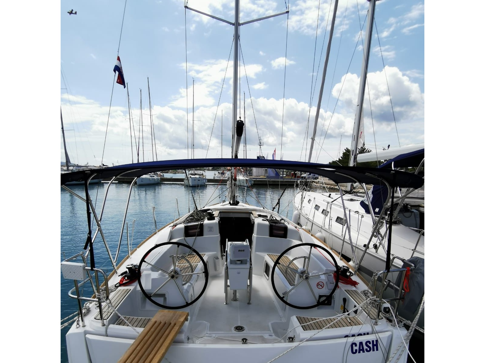 foto Sun Odyssey 389 3