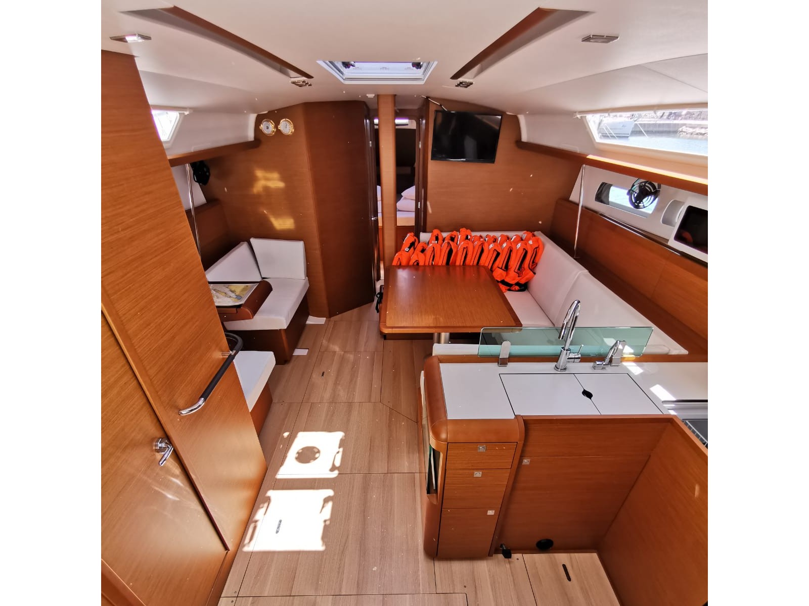 foto Sun Odyssey 449 3