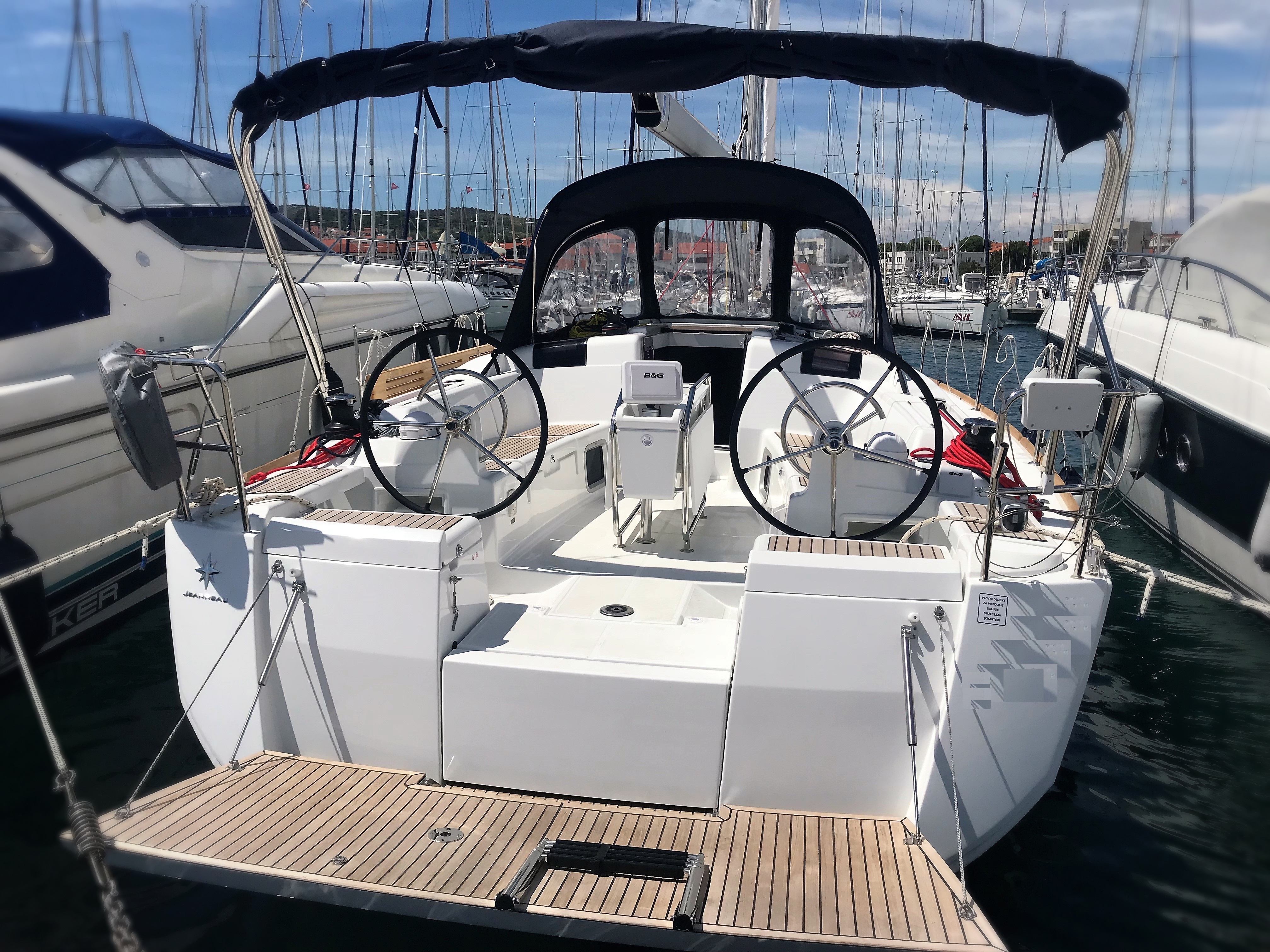 foto Sun Odyssey 419 24