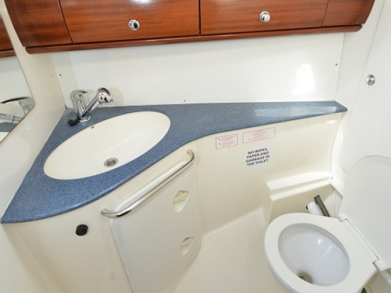 صور Bavaria 44 12