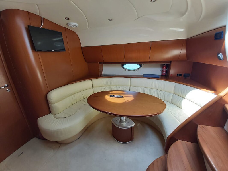 M/Y - Gobbi 425 - 2 Cabins - Built 2003