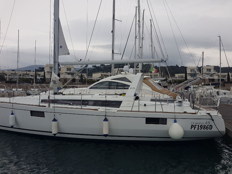 Oceanis 48