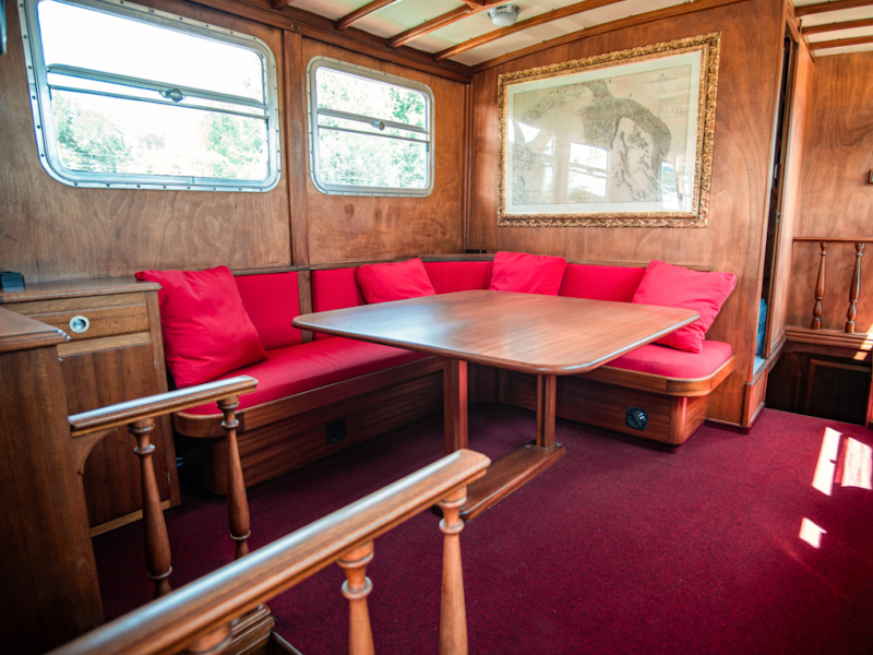 - Motoryacht - 3 Cabins - Built 1971