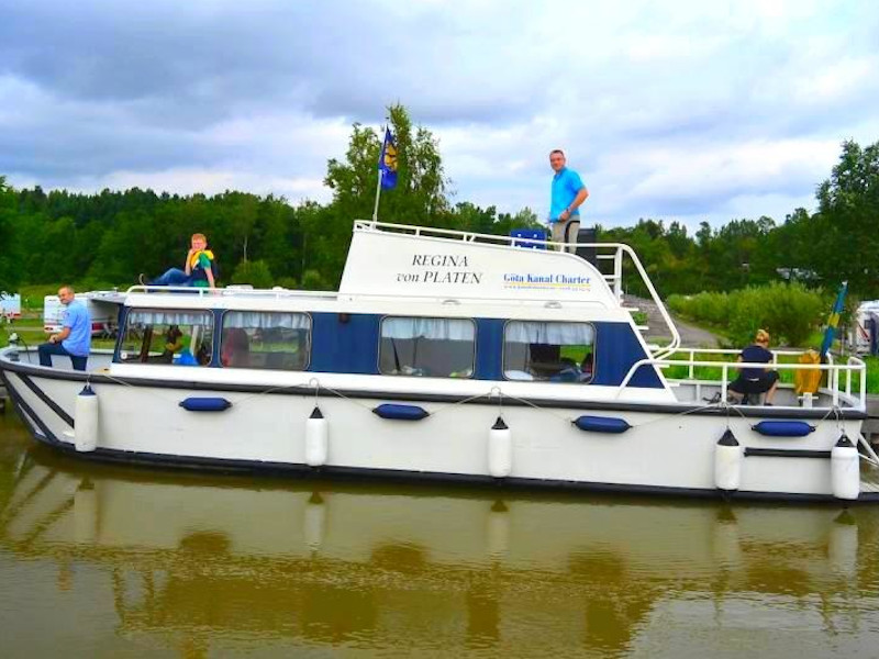Boat image