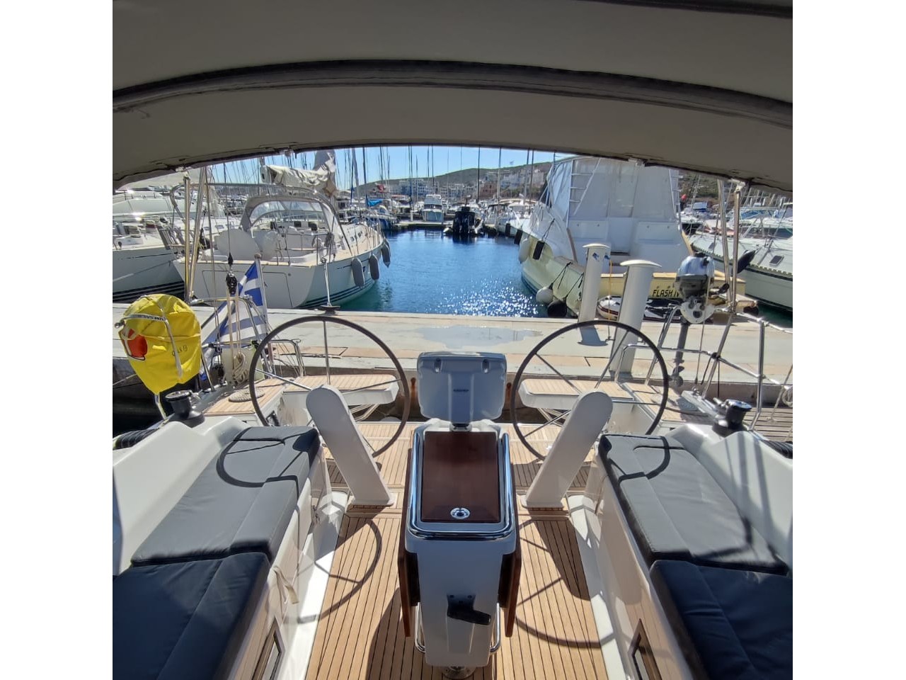 S/Y - Hanse 418 - 3 Cabins - Built 2021