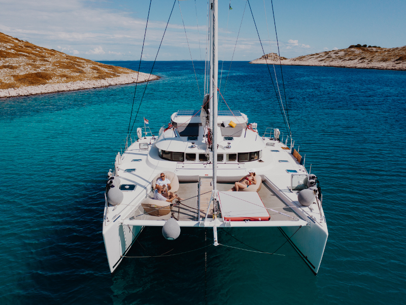 Lagoon 570 (2008) –