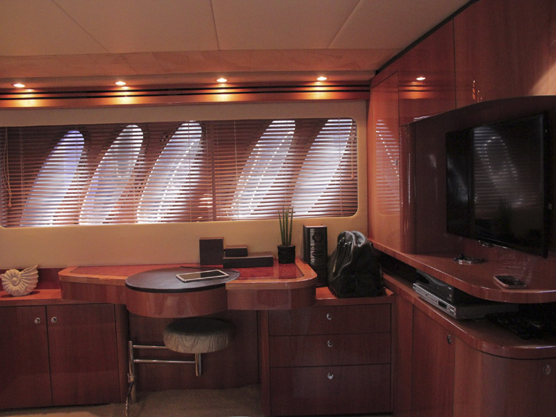 фото Sealine T60 6