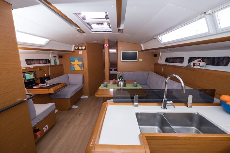 foto Sun Odyssey 439 11
