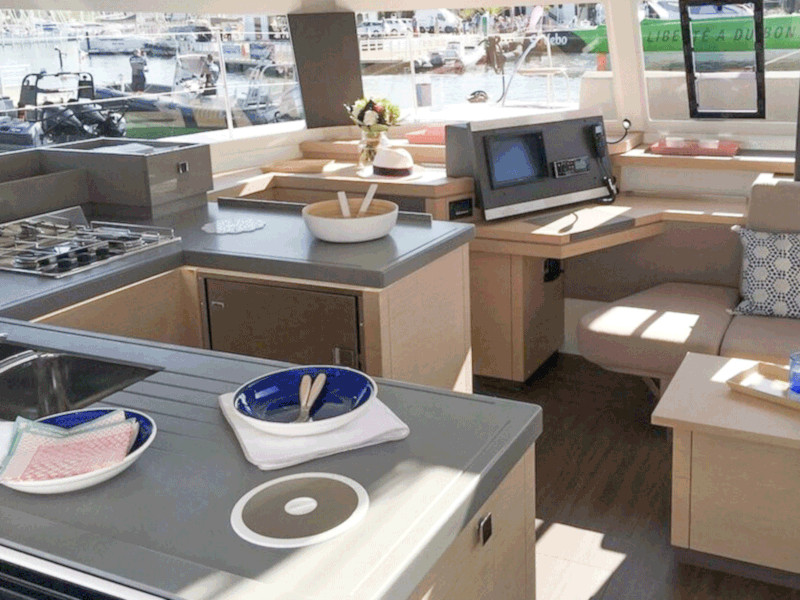 Catamaran - Astréa 42 - 4 Cabins - Built 2018