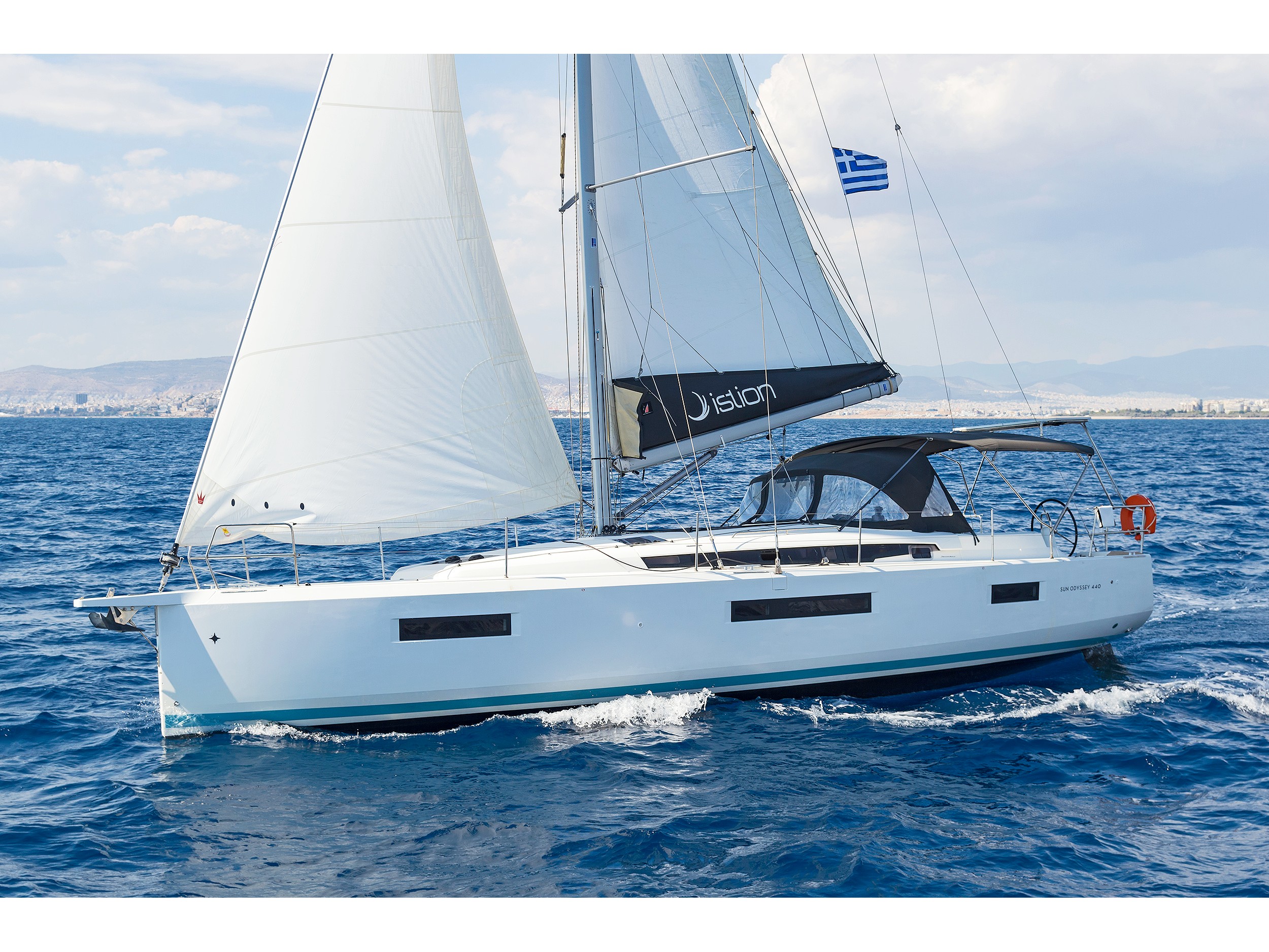 Sun Odyssey 440