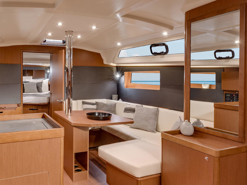 S/Y - Oceanis 41.1 - 3 Cabins - Built 2016
