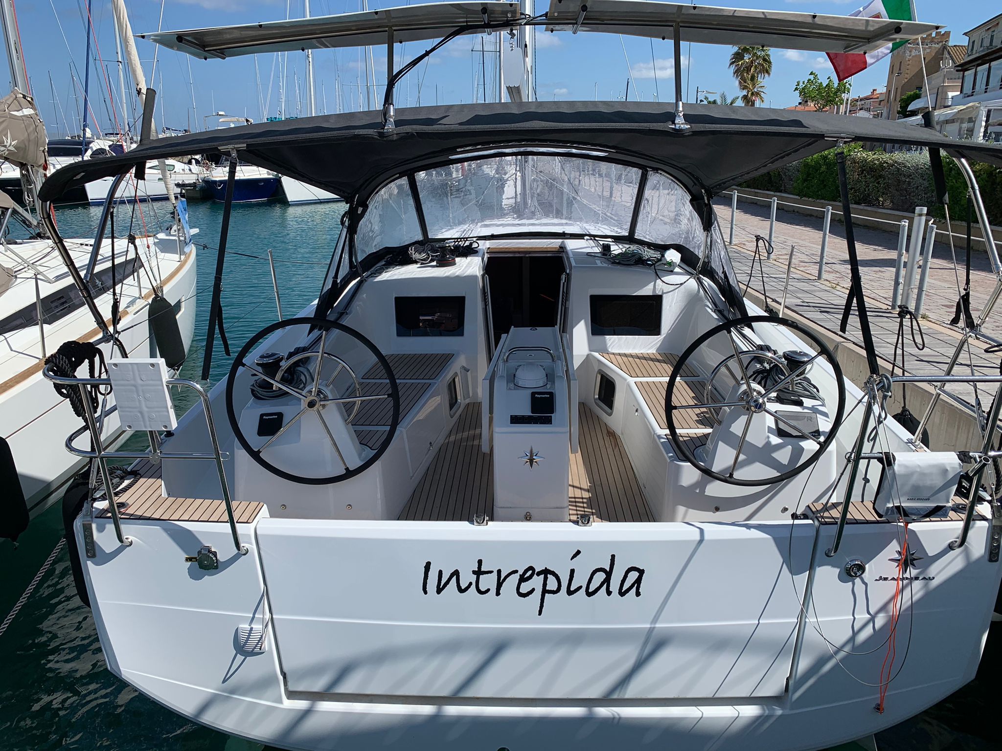 S/Y - Sun Odyssey 410 - 3 Cabins - Built 2021