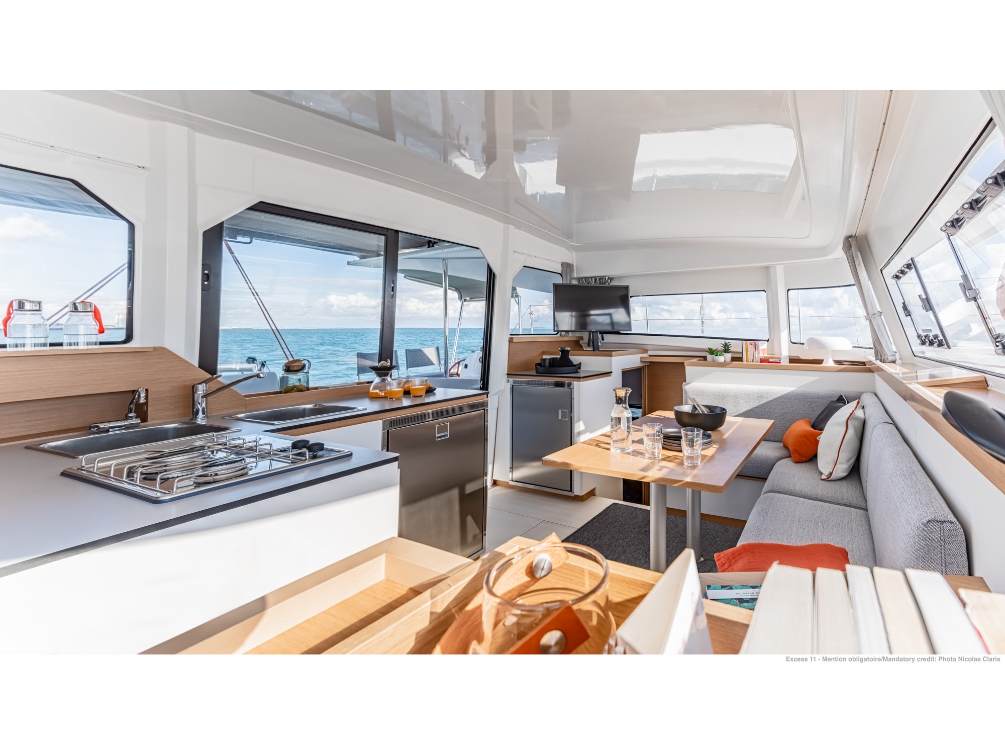 Catamaran - Excess 11 - 4 Cabins - Built 2021