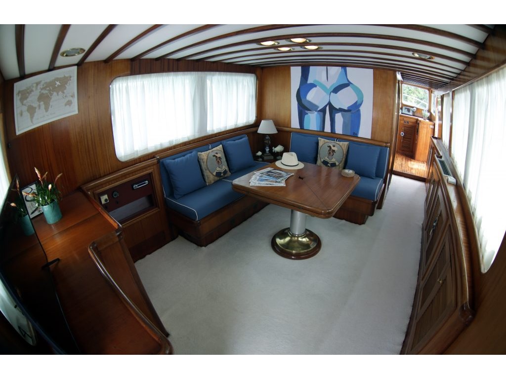 - Motoryacht - 3 Cabins - Built 1975