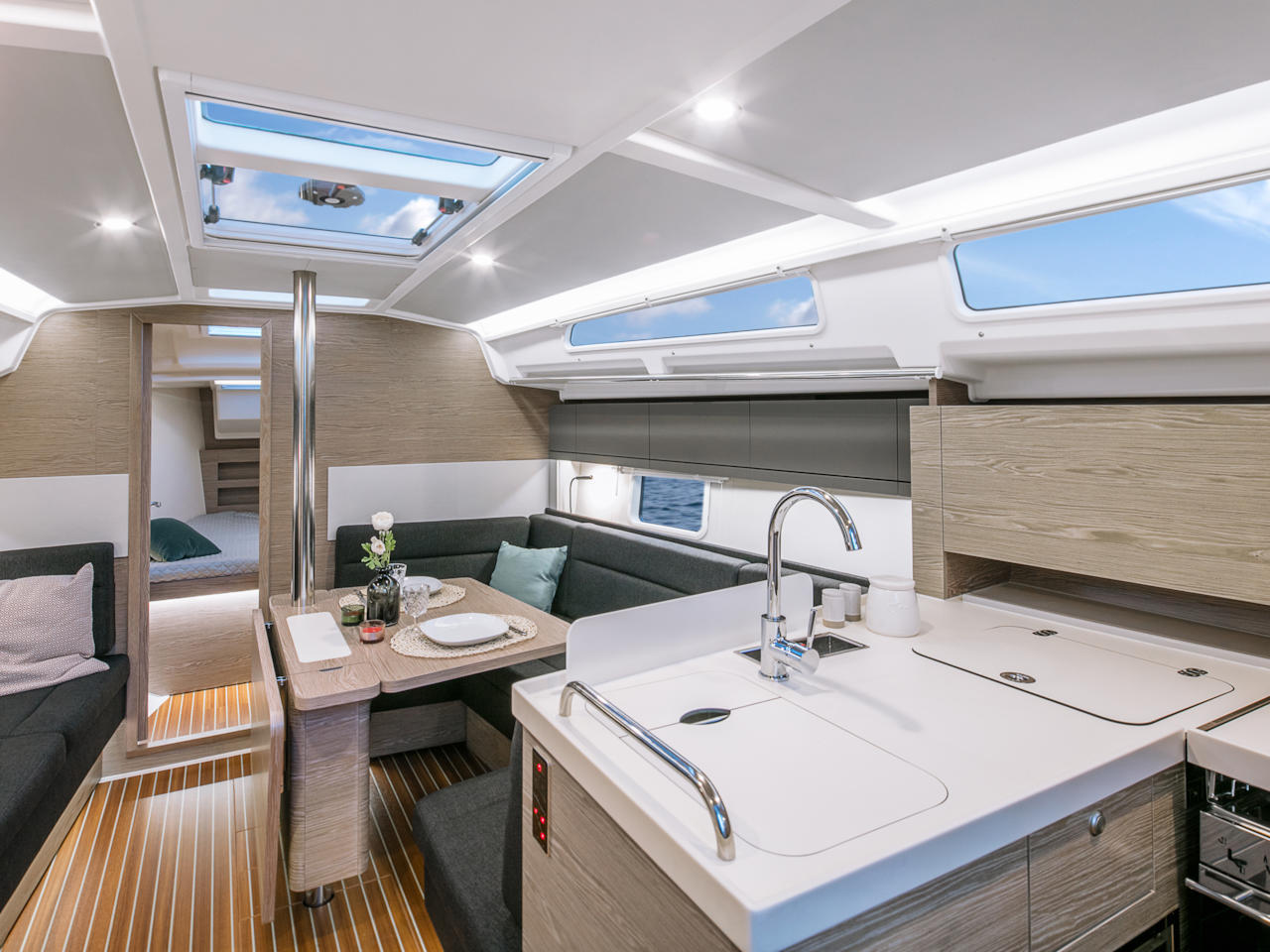 S/Y - Hanse 388 - 3 Cabins - Built 2022