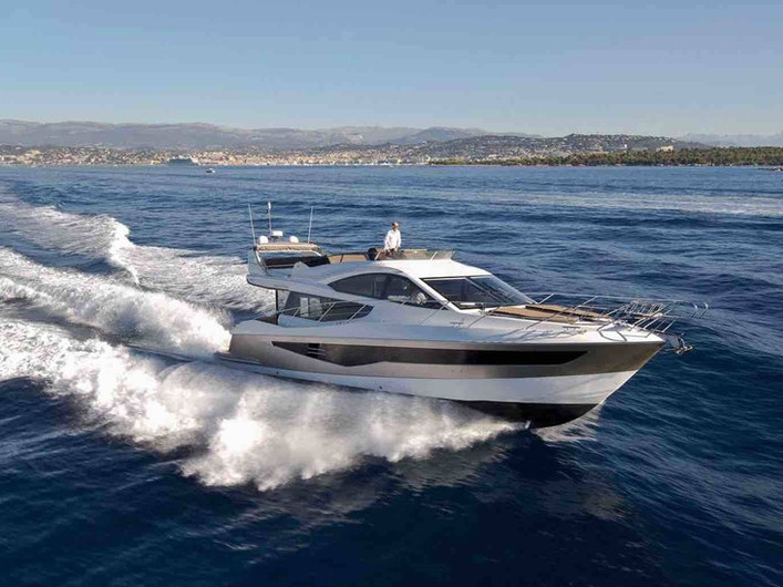 Galeon 550 Sky