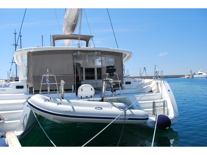 Photo Lagoon 450  Flybridge 3