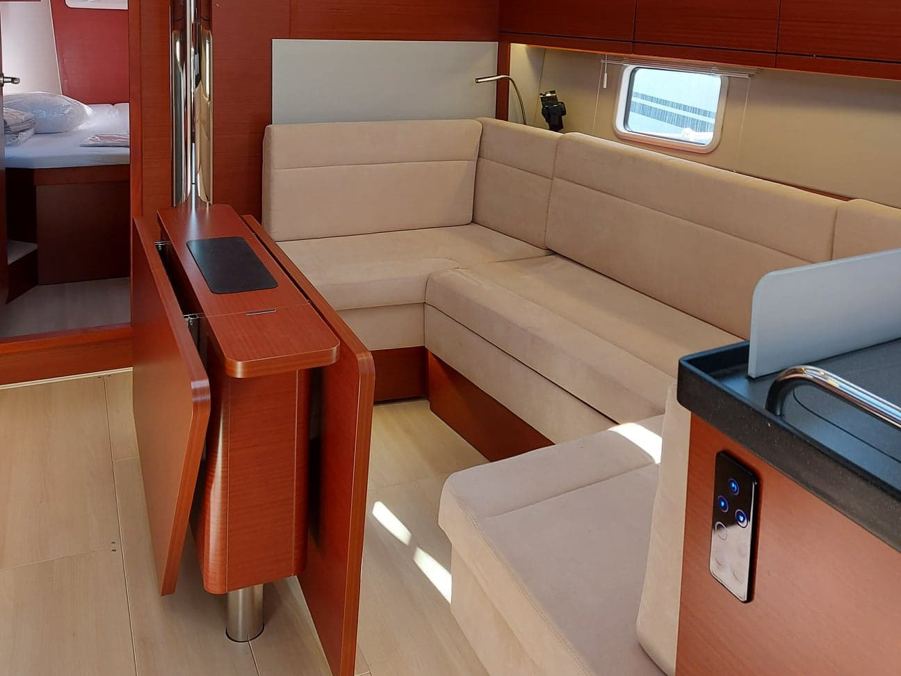 Interior image Themisto / Hanse 418[G]