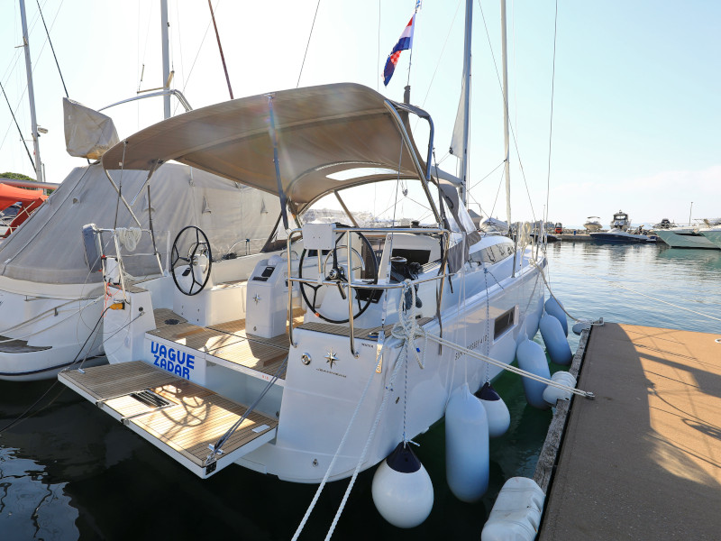 Sun Odyssey 410