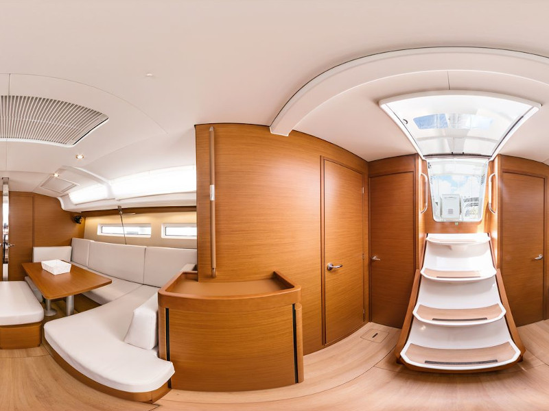 Sun Odyssey 440