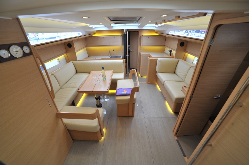 foto Dufour 520 Grand Large 2