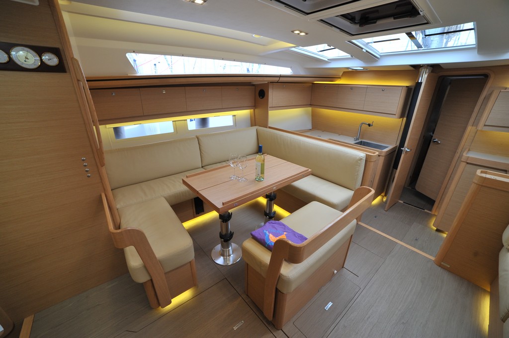 foto Dufour 520 Grand Large 4