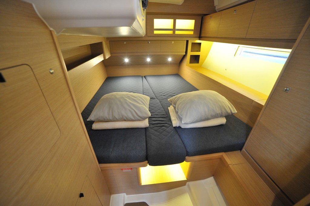 foto Dufour 520 Grand Large 33