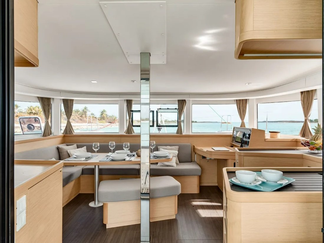 Lagoon  - Blueskin - Interior image - Seychelles, Eden Island Marina
