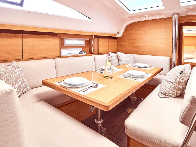 S/Y - Elan Impression 45.1 - 4 Cabins - Built 2022
