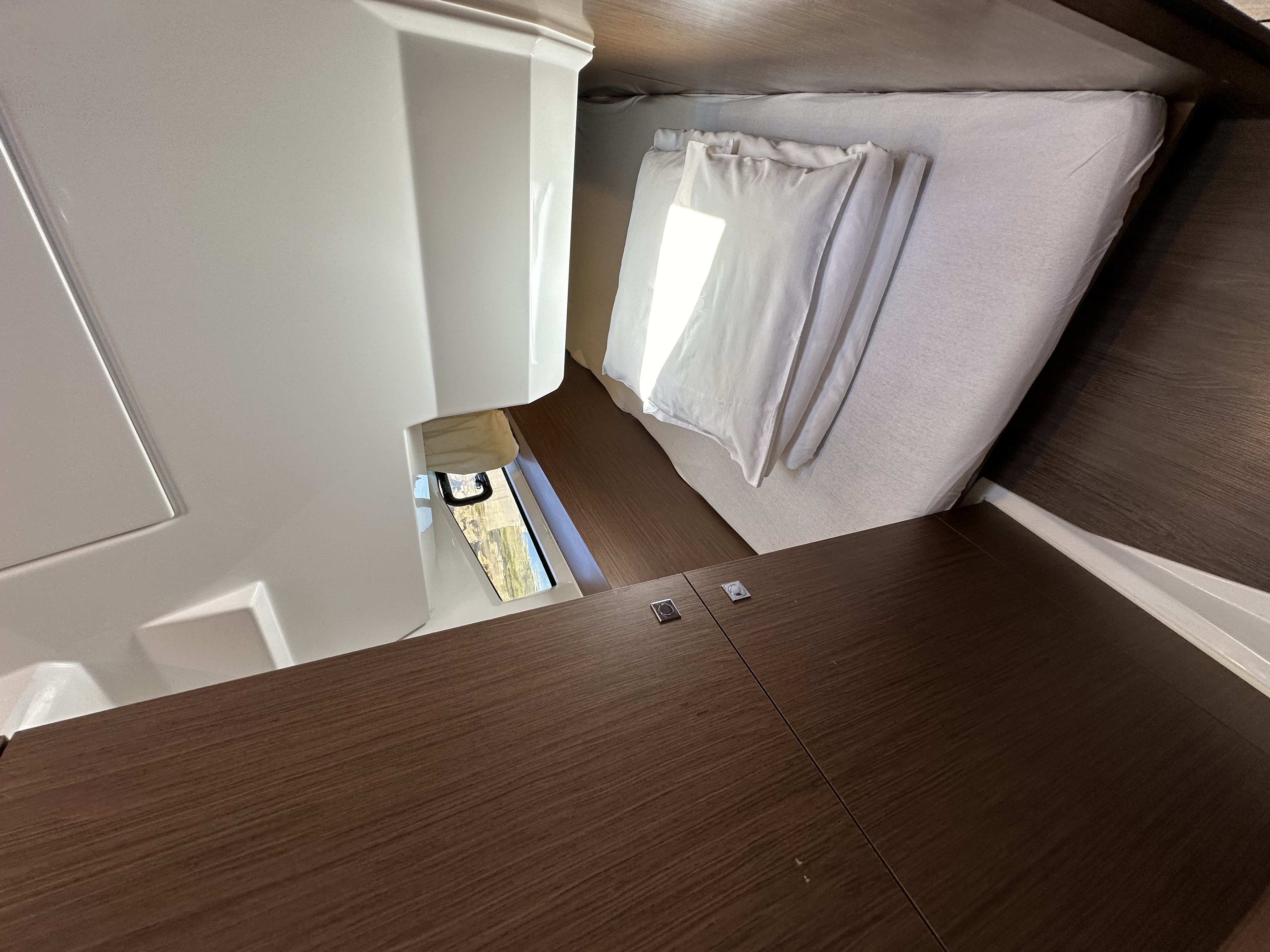 Merry Fisher 1095 FLY, Drage