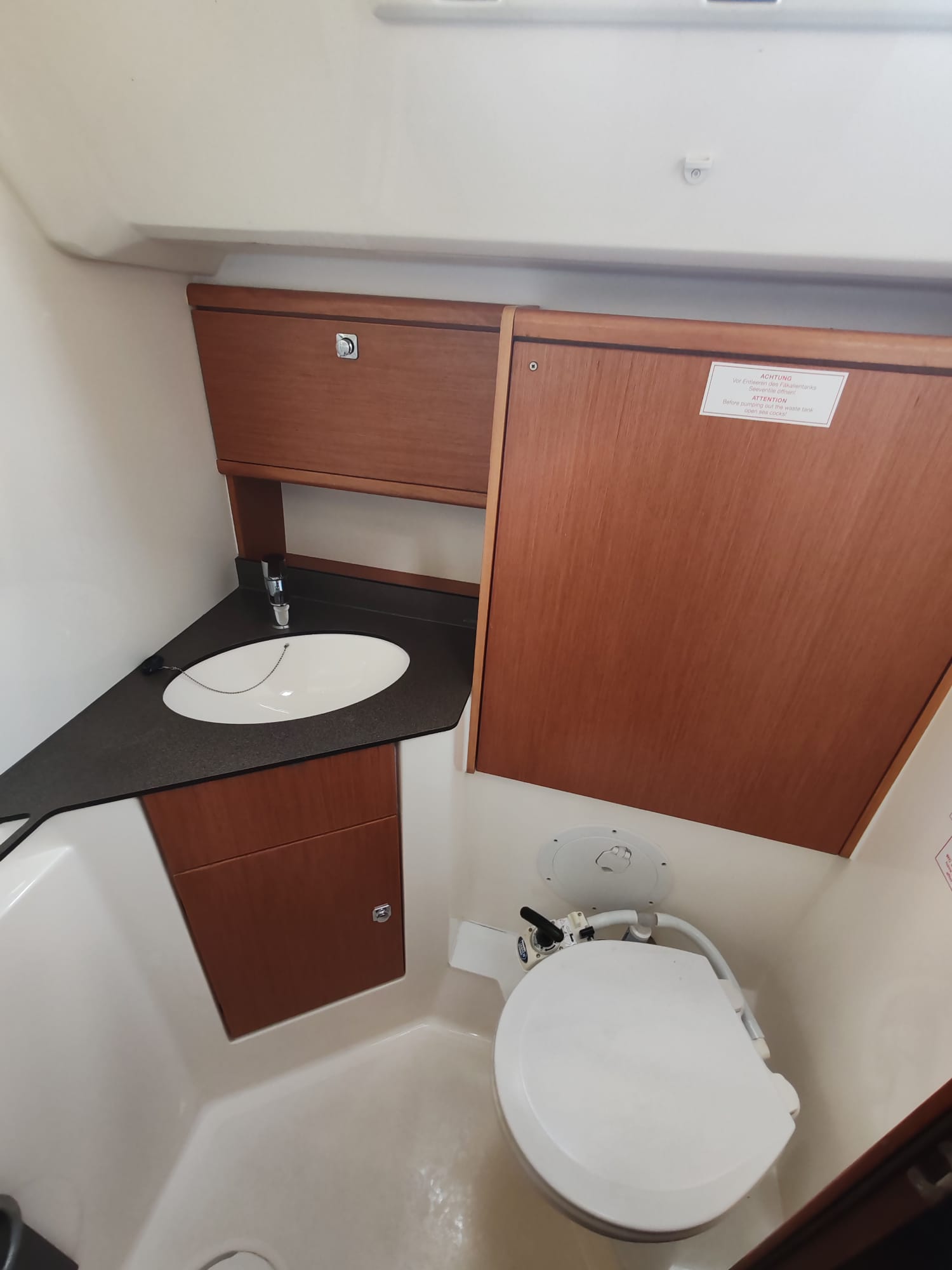 Bavaria Cruiser 46 , Drage