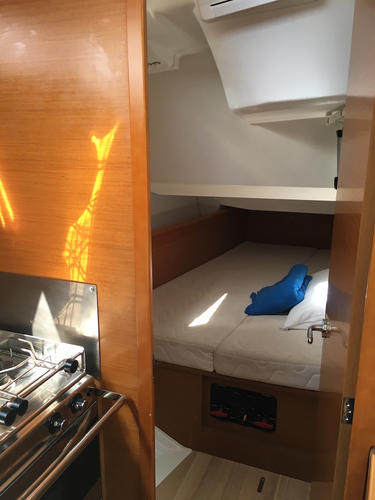 foto Sun Odyssey 419 14