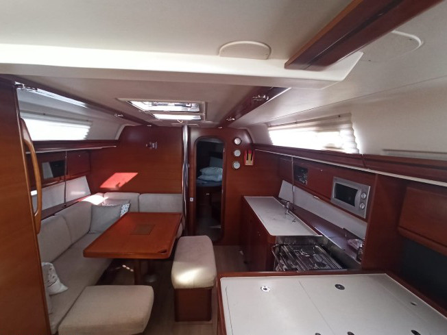 S/Y - Dufour 405 Grand Large - 3 Cabins - Built 2010