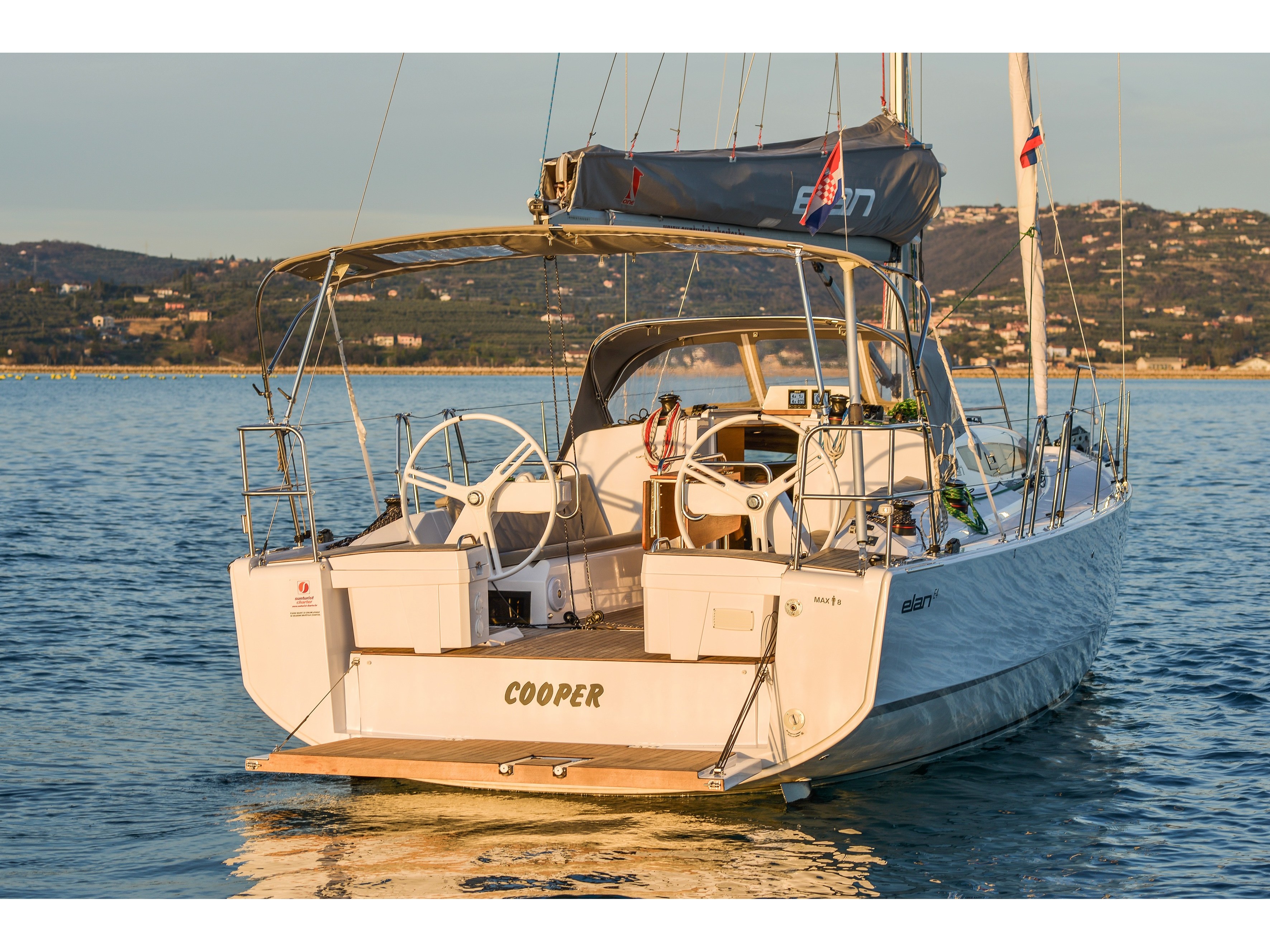 фото Elan E4 2