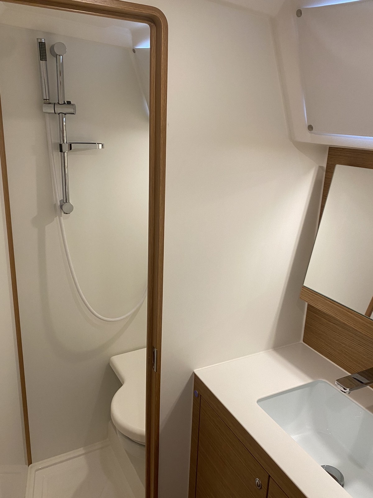 Yacht image 5