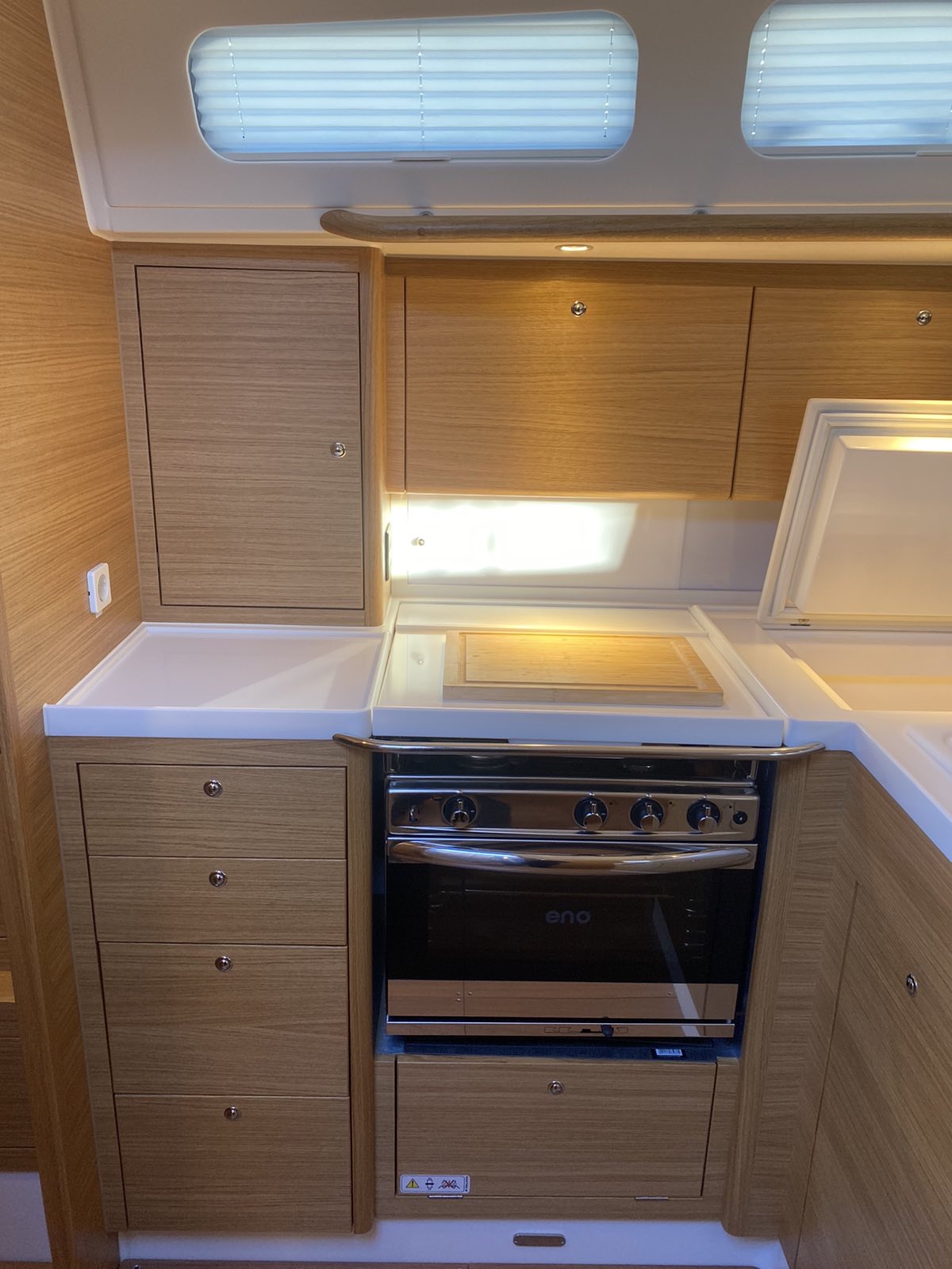 Yacht image 9