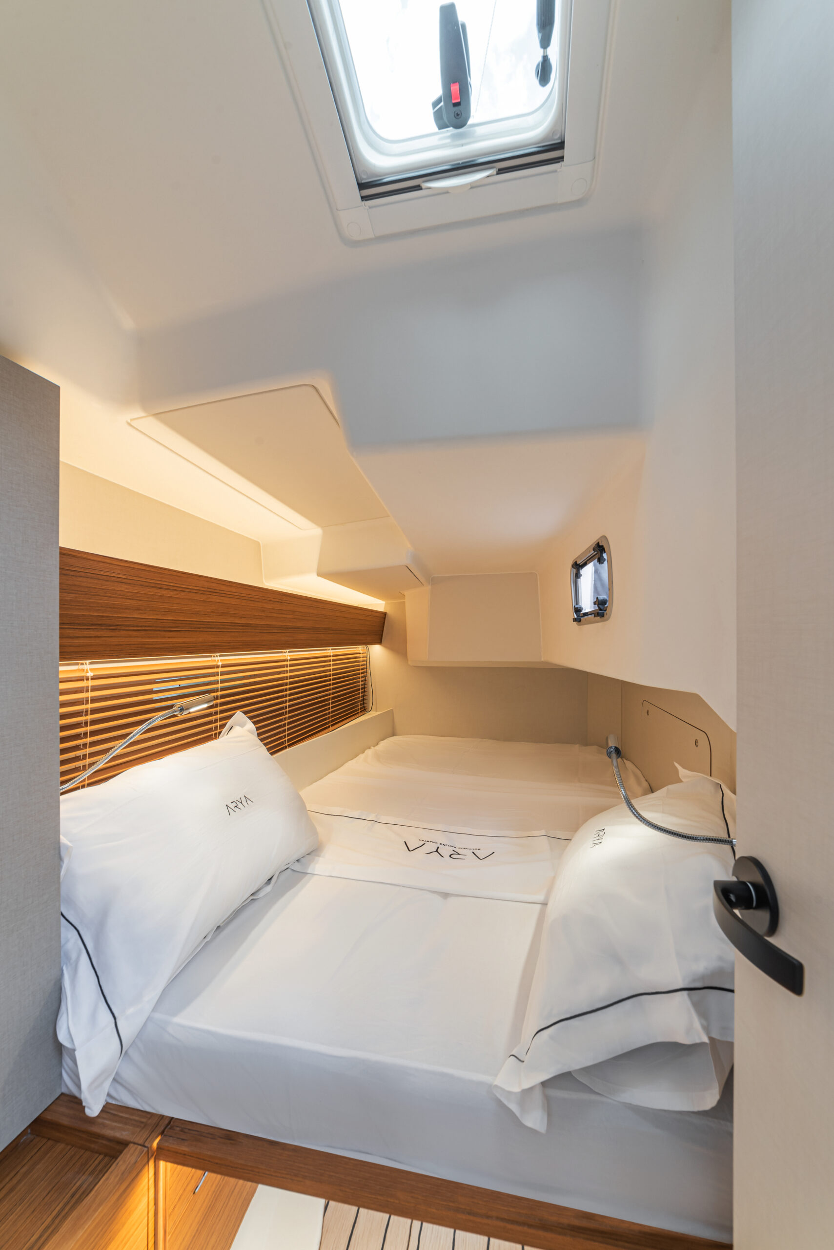 Italia Yachts 12.98, Pireas